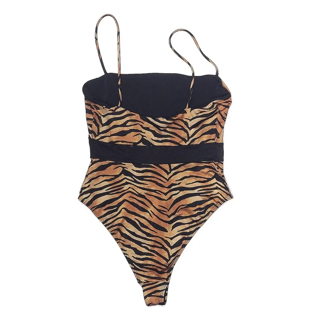 Kendall & Kylie Tiger Stripe One Piece Swimsuit Small